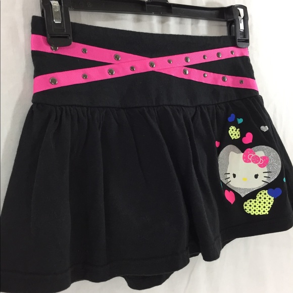 Hello Kitty Girls Hearts Black Pink & Mini Skort - Picture 2 of 8